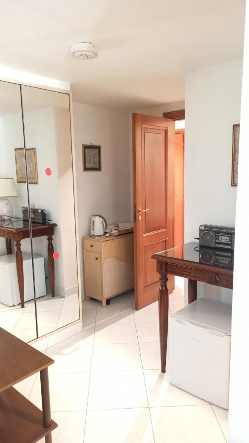 Chicco'S Suite เนเปิลส์ ภายนอก รูปภาพ